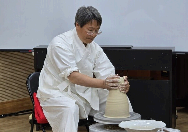 양구 작가 인물 사진(임시 이미지)